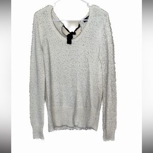 Women’s white fuzzy‎ sweater